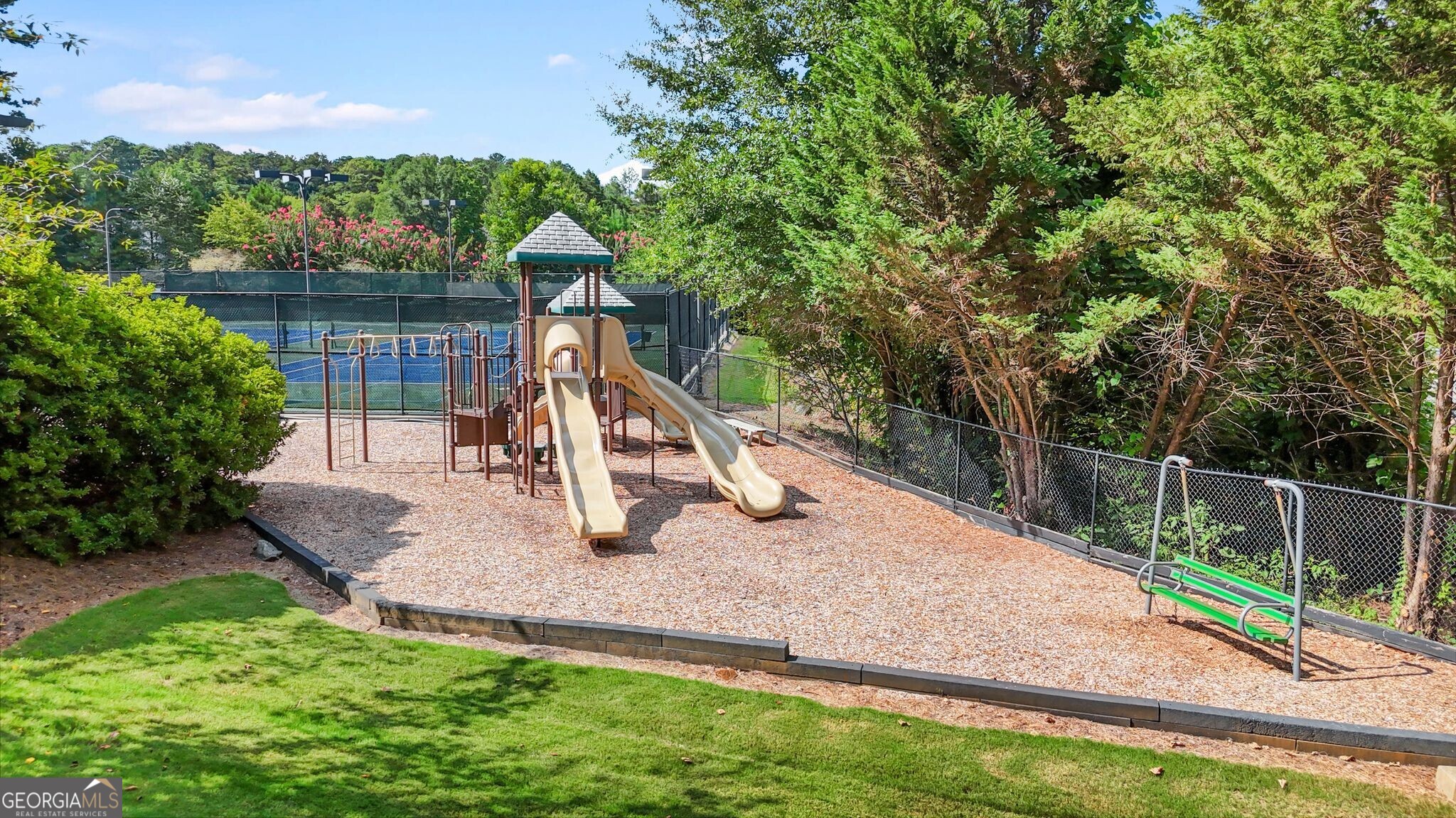 153 Lakeside Drive Kennesaw GA 30144