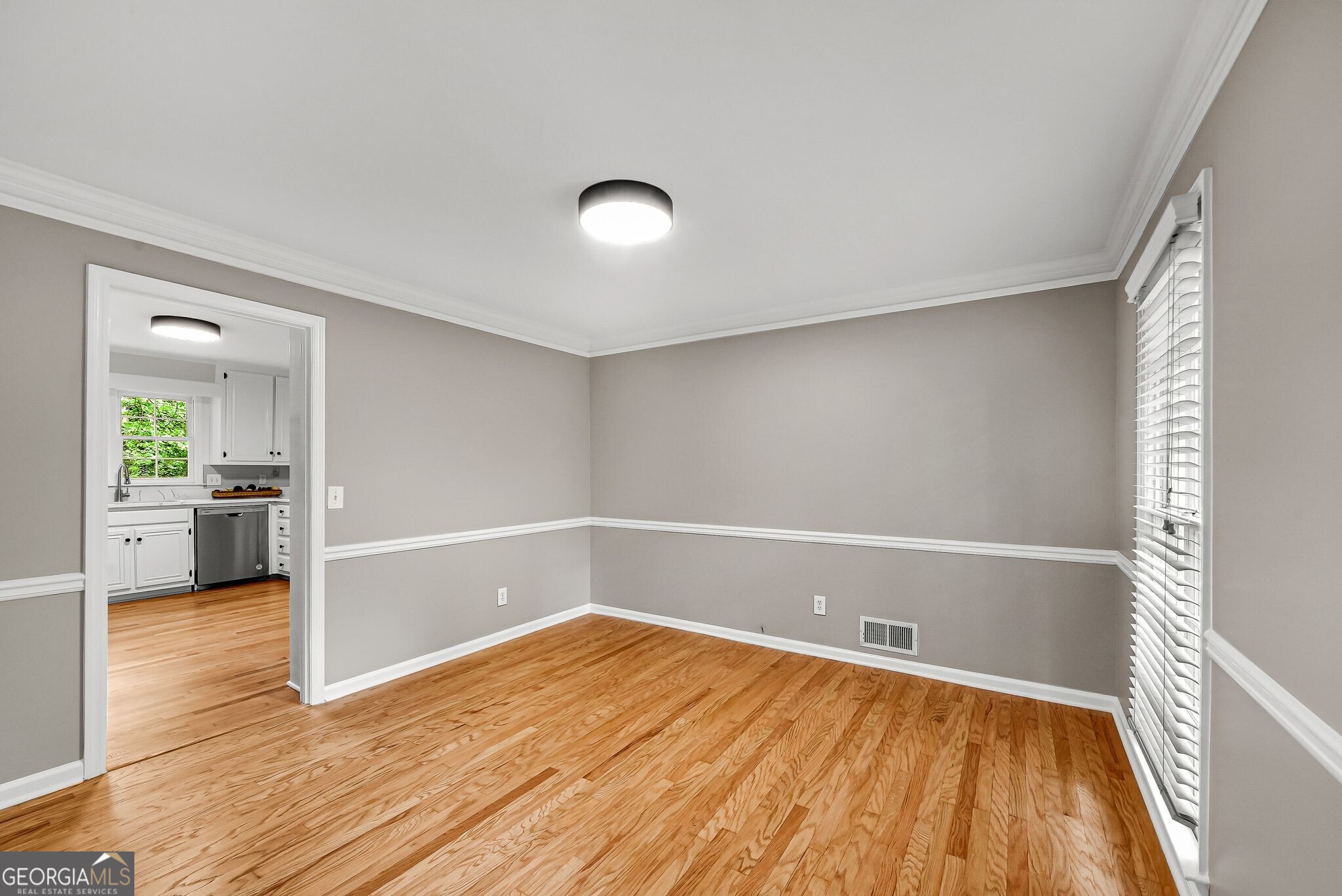 153 Lakeside Drive Kennesaw GA 30144