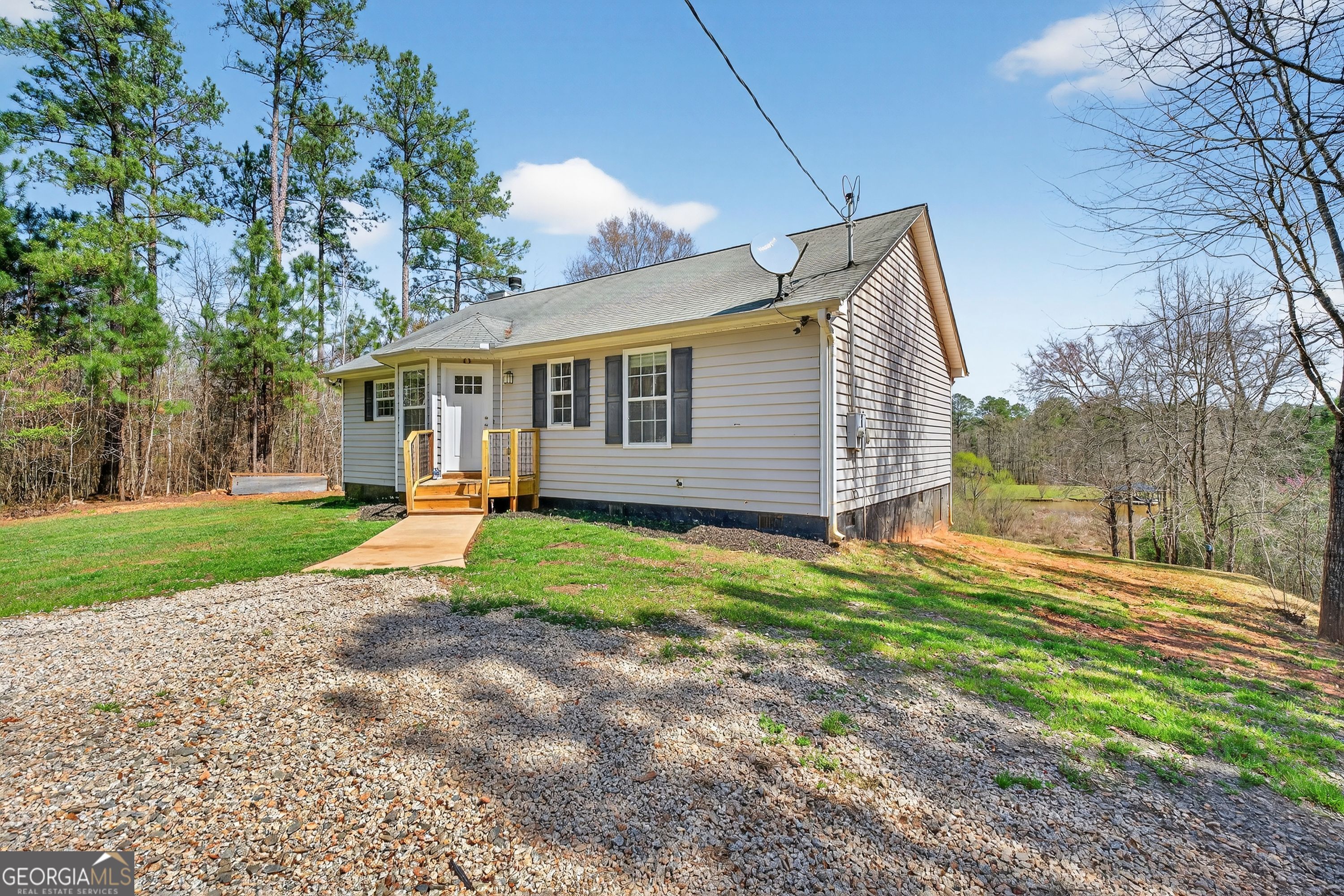 180 Anchor Point Drive Eatonton GA 31024