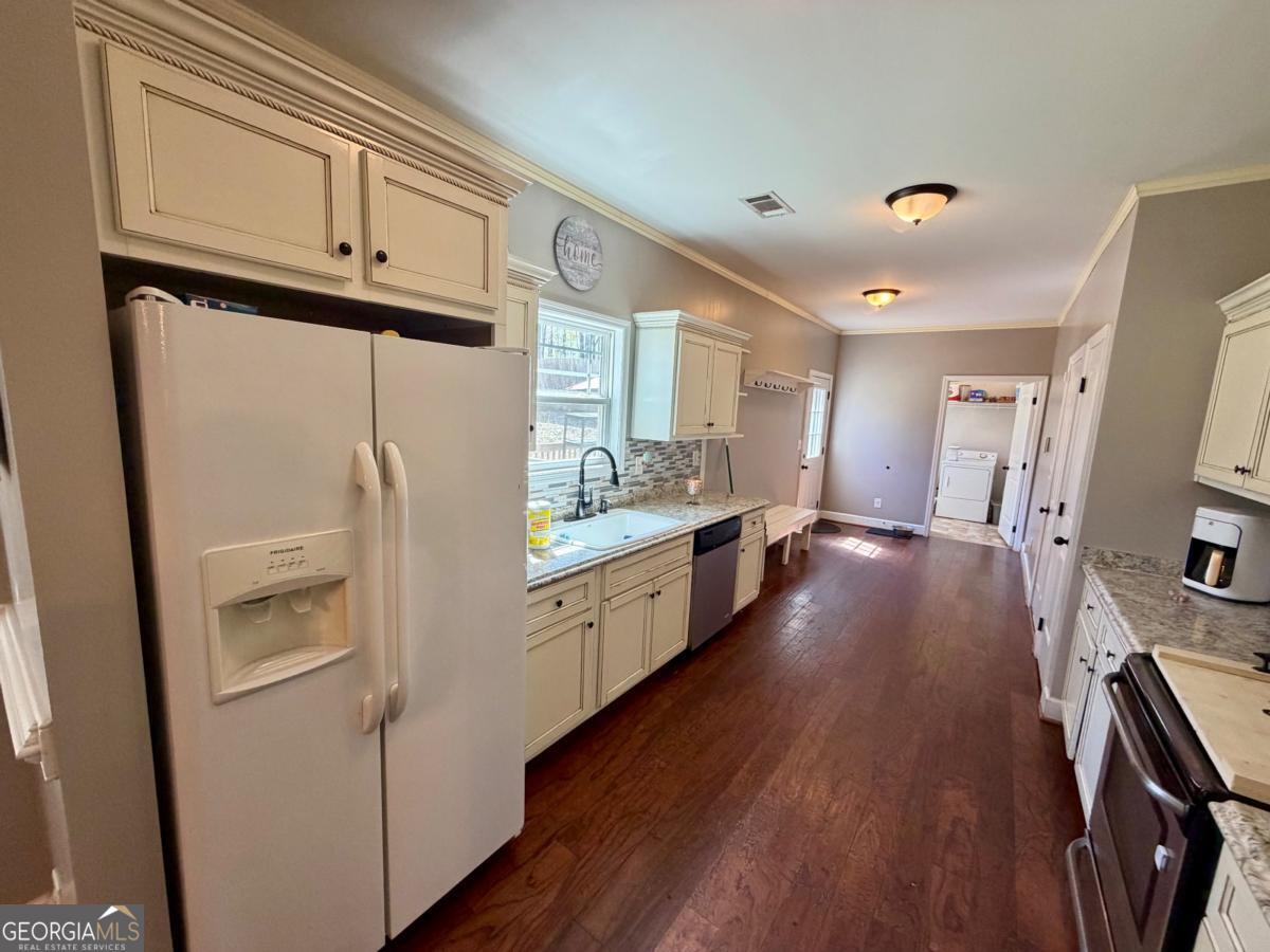 101 Sunset Loop Cedartown GA 30125