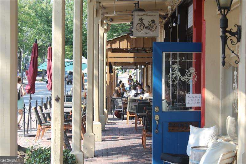 69 Maple Street Roswell GA 30075