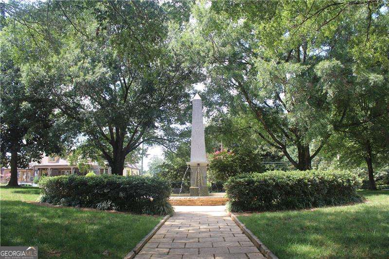 69 Maple Street Roswell GA 30075