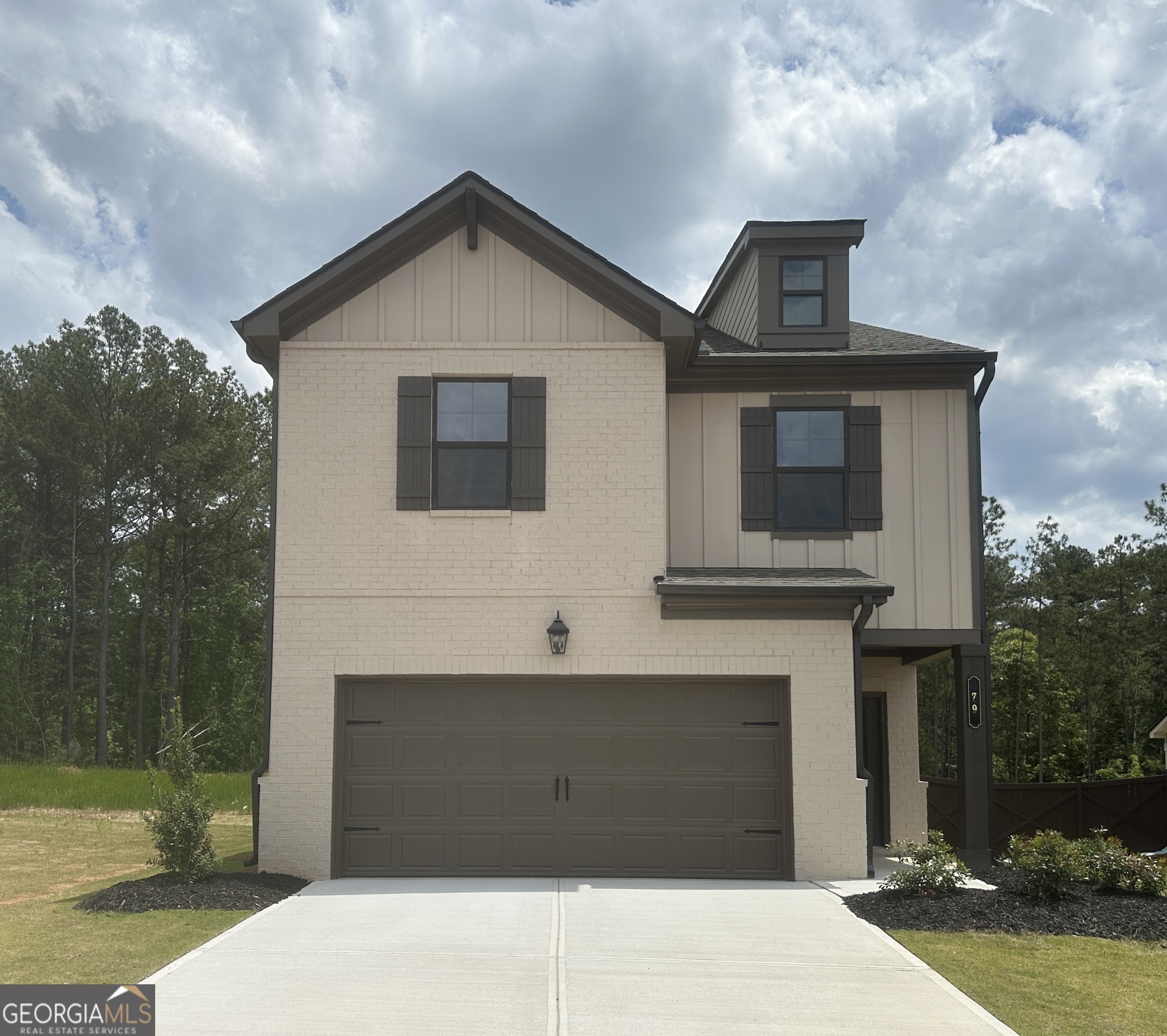 79 Avian Way Auburn GA 30011