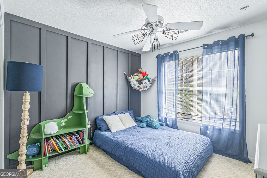 33 Thorntons Gap Newnan GA 30265