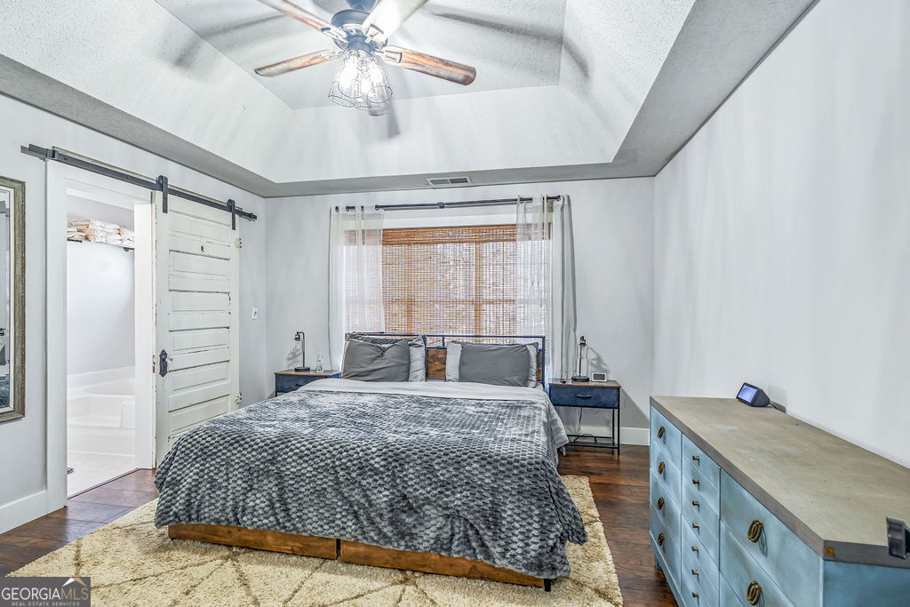 33 Thorntons Gap Newnan GA 30265