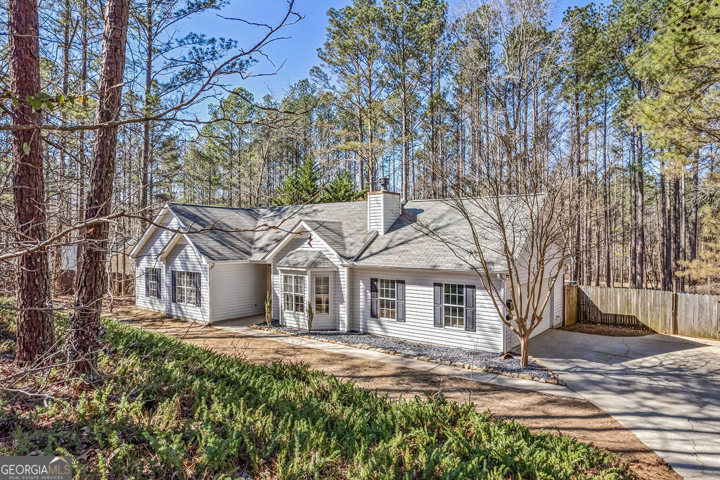 33 Thorntons Gap Newnan GA 30265