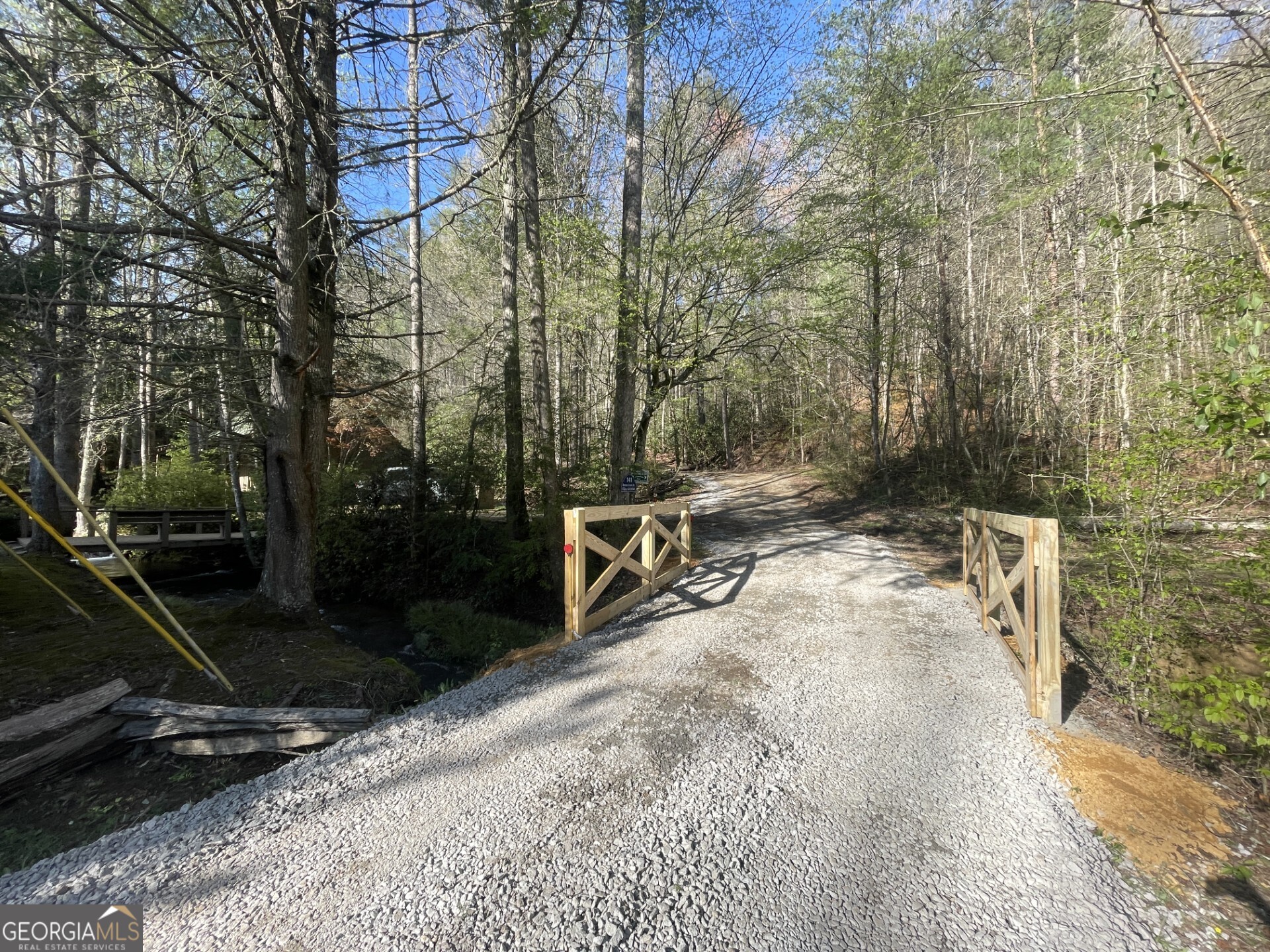 141 Barnes Creek Drive Ellijay GA 30540