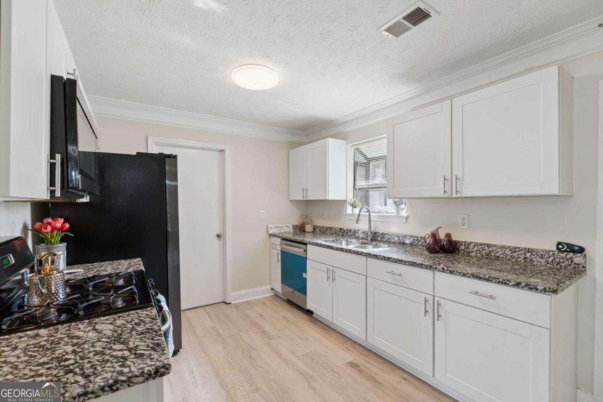 1514 Robin Hill Drive Norcross GA 30093