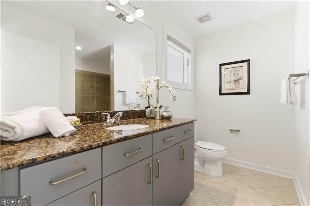 1269 Ponti Mews NW Atlanta GA 30318