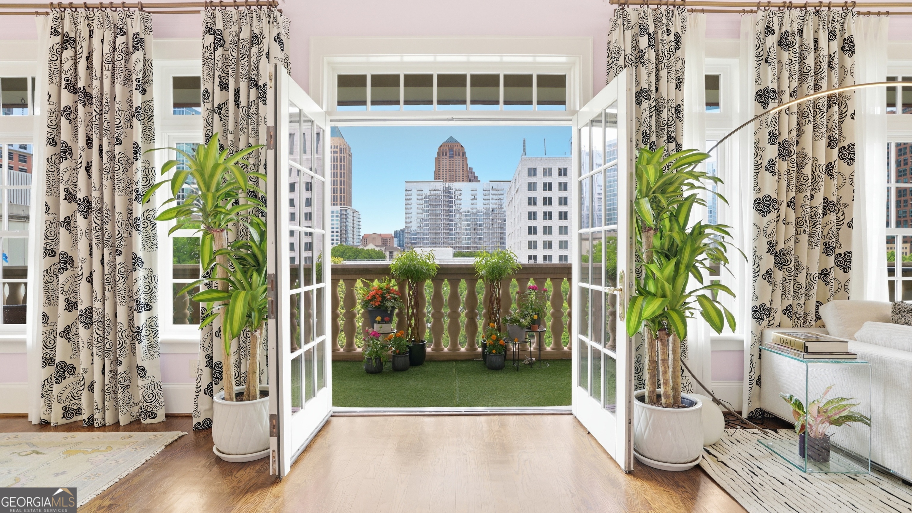 77 Peachtree Place NE Atlanta GA 30309