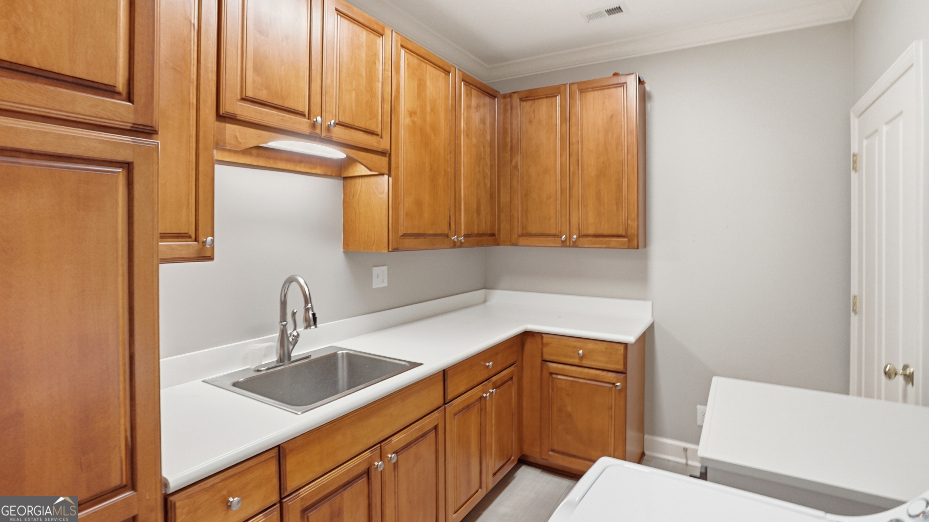 77 Peachtree Place NE Atlanta GA 30309