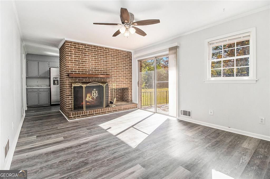 2540 Thornton Drive Atlanta GA 30349