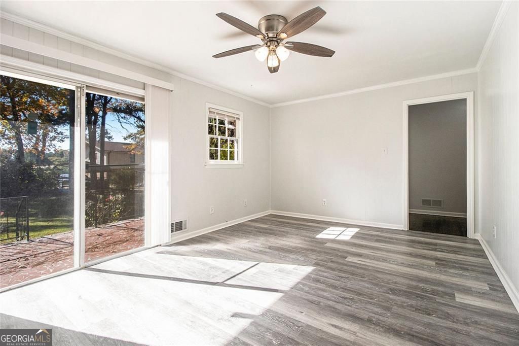 2540 Thornton Drive Atlanta GA 30349