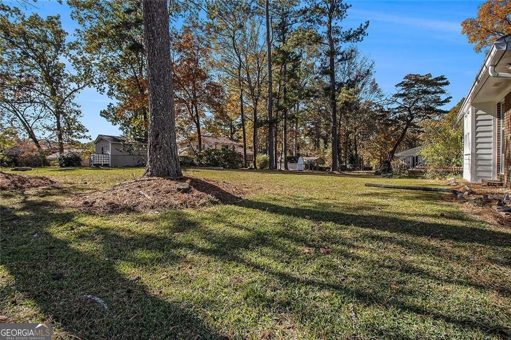 2540 Thornton Drive Atlanta GA 30349