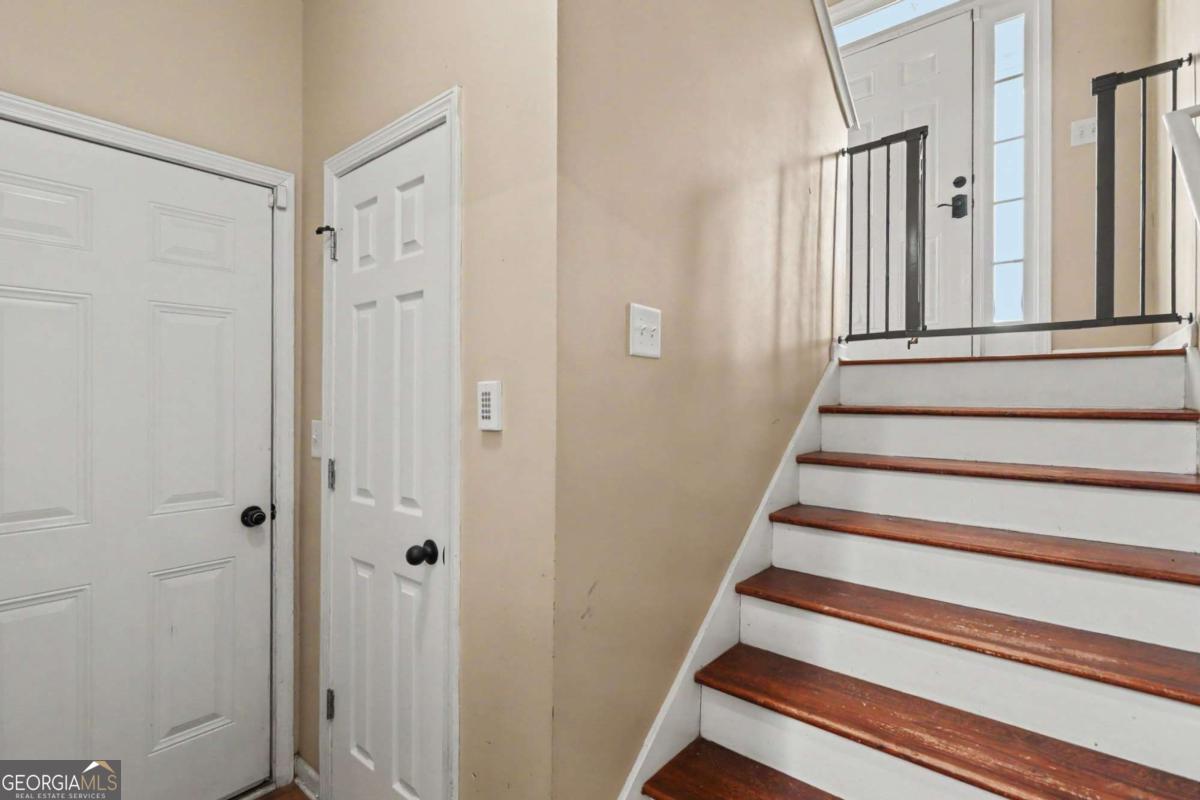 25 Redwood Drive Adairsville GA 30103