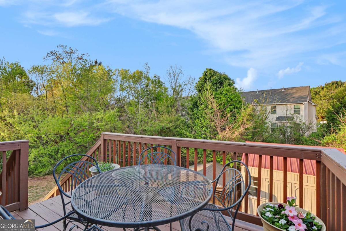 25 Redwood Drive Adairsville GA 30103