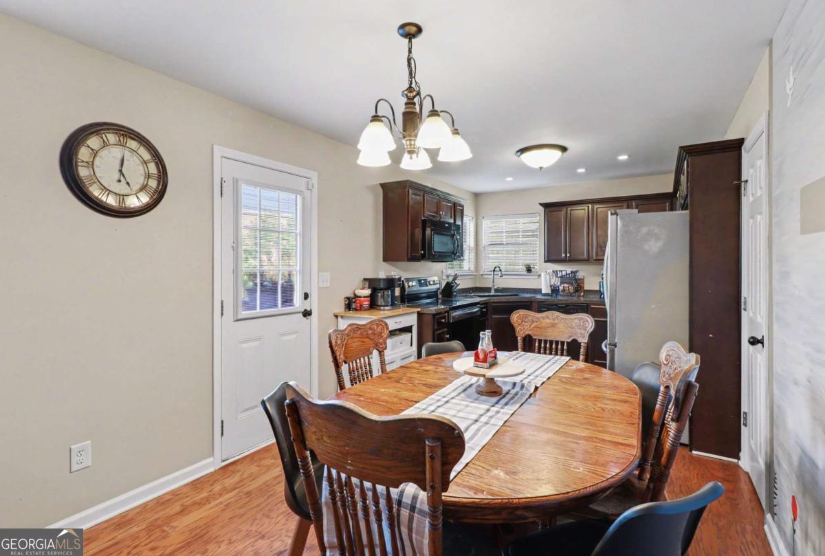 25 Redwood Drive Adairsville GA 30103