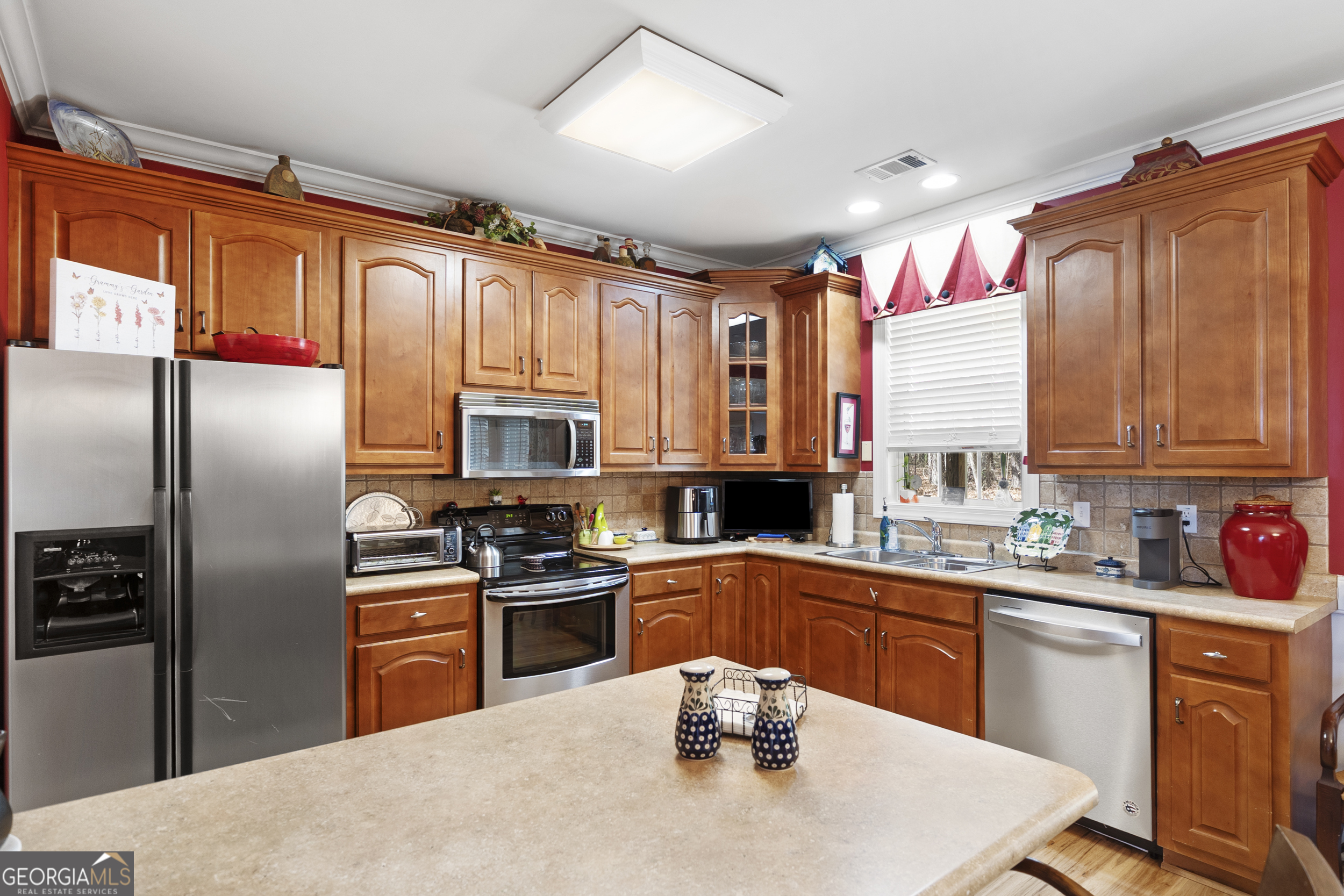 904 Sandy Dunes Dalton GA 30721