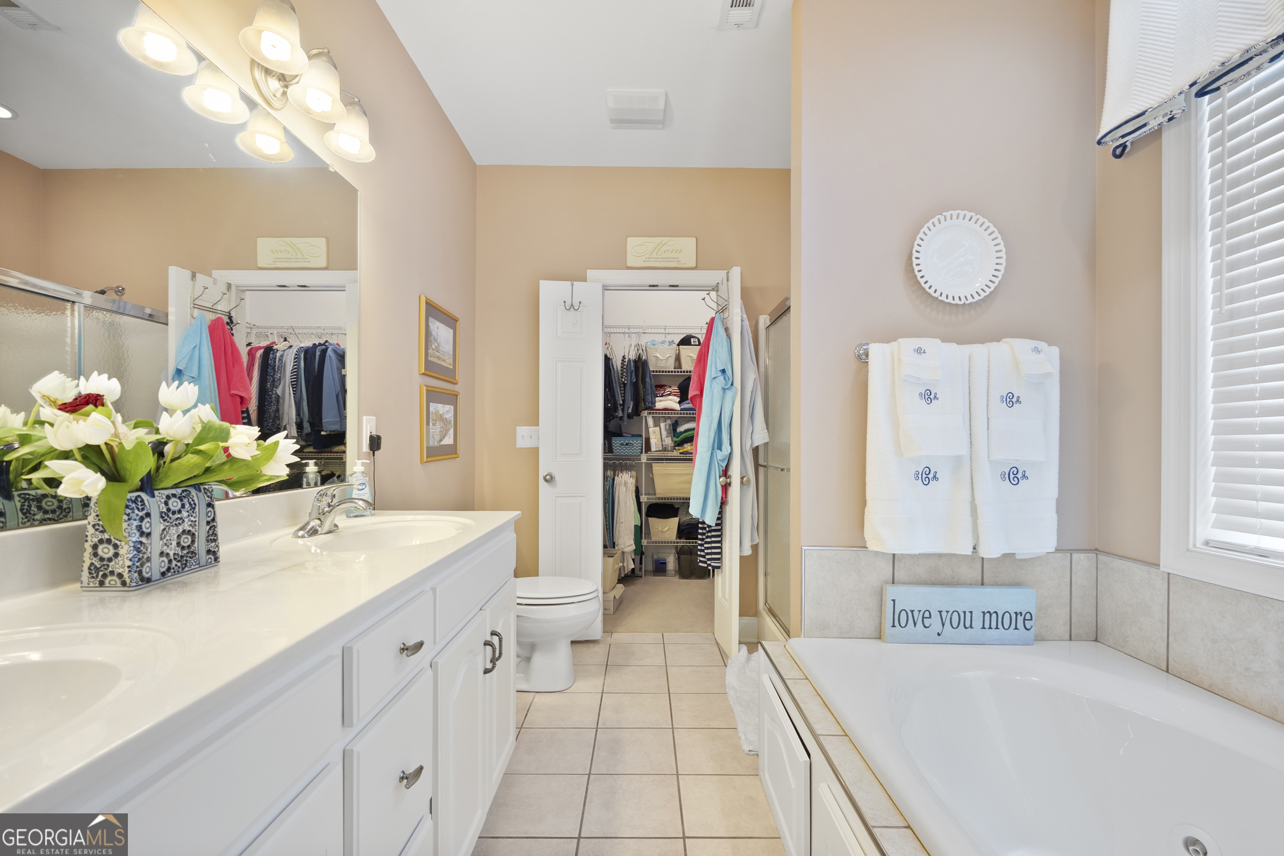 904 Sandy Dunes Dalton GA 30721