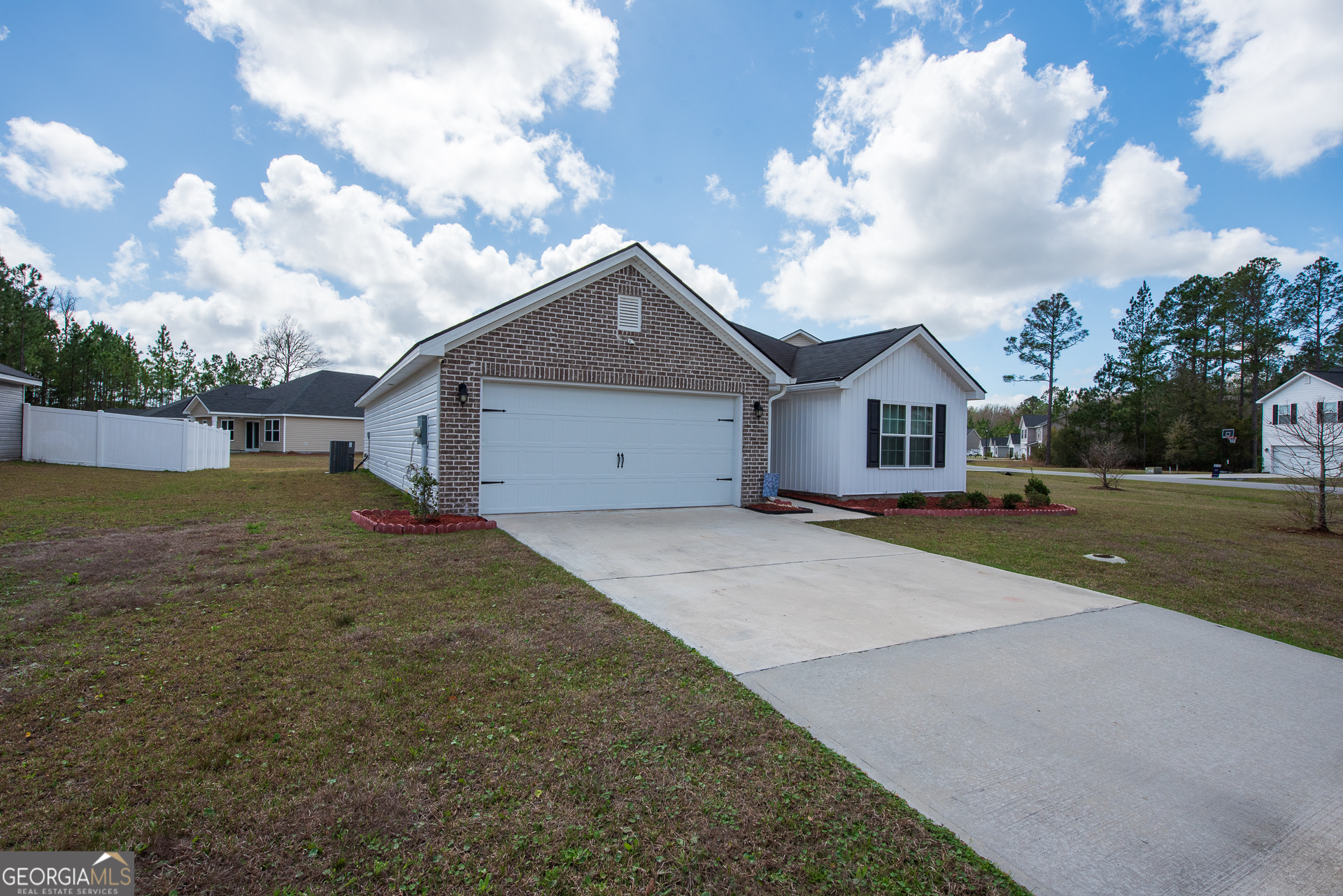 10009 Woodland Cove Brunswick GA 31525