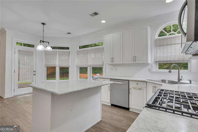 5009 Kendall Station NW Acworth GA 30102