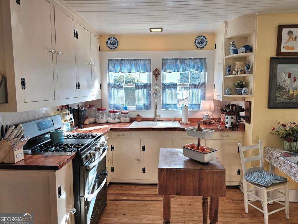 647 Grand Street Ashburn GA 31714