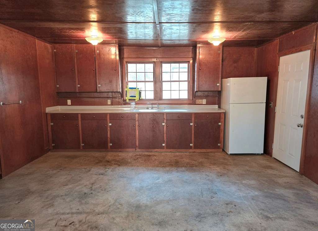 647 Grand Street Ashburn GA 31714