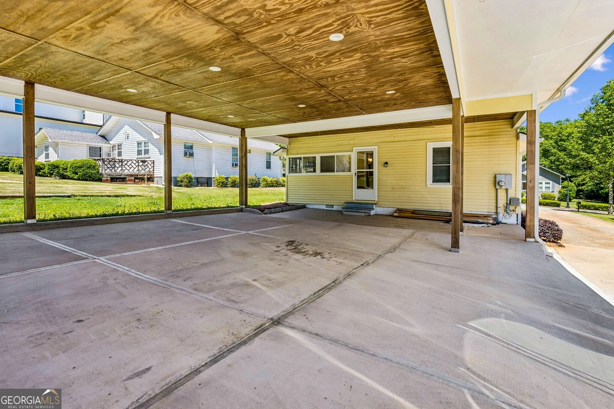 553 S Hill Street Buford GA 30518