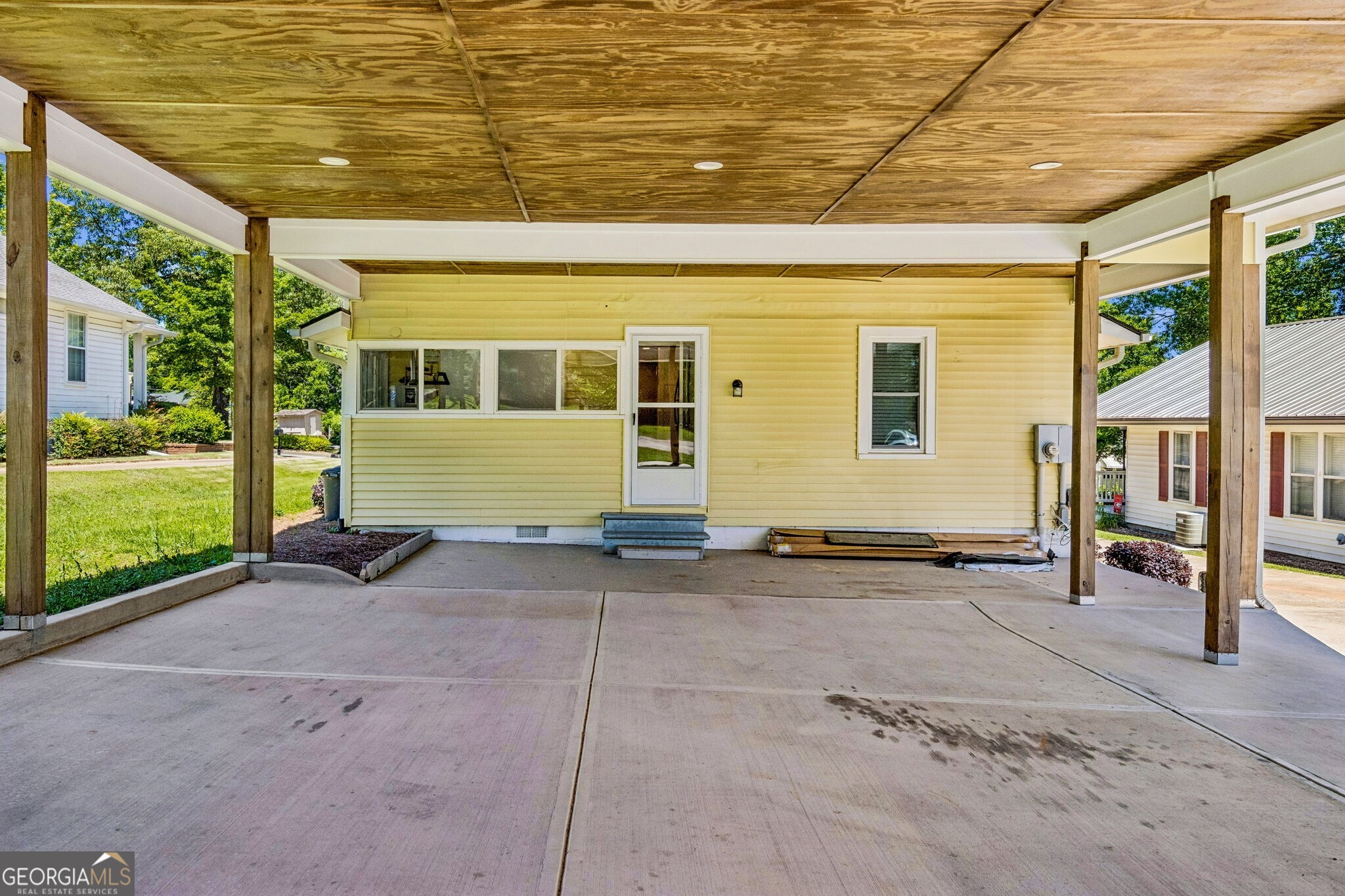 553 S Hill Street Buford GA 30518