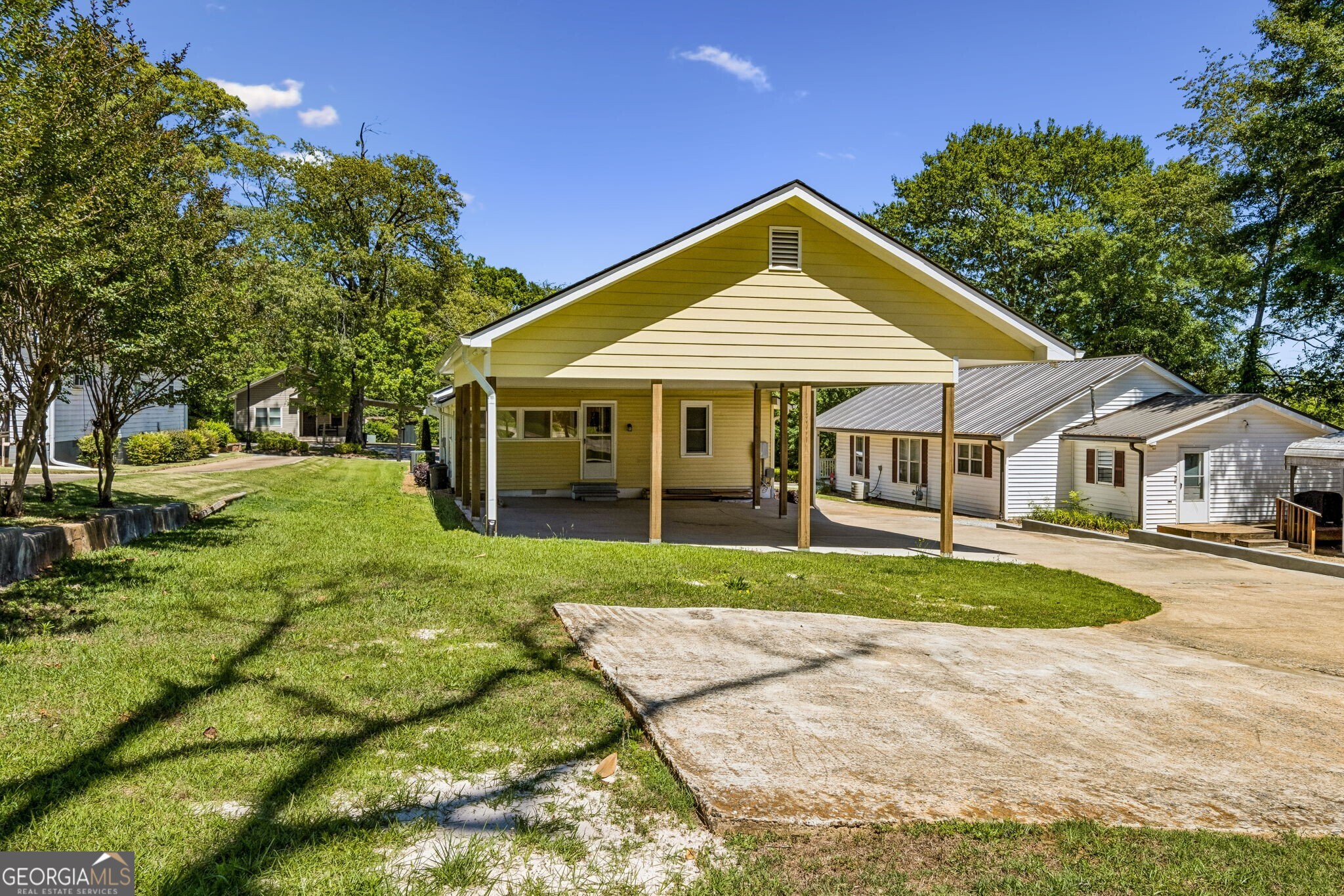 553 S Hill Street Buford GA 30518