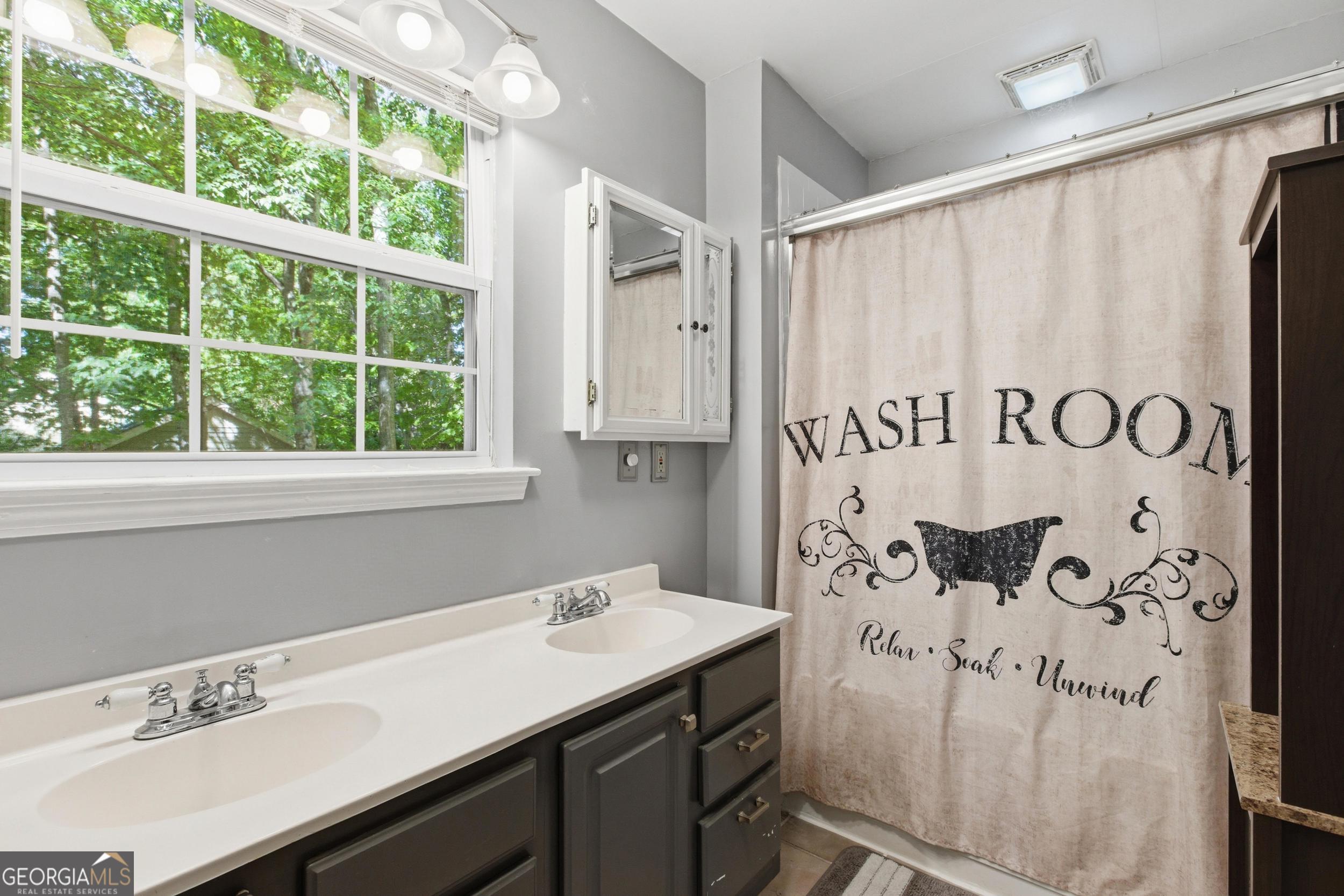 325 Springwood Drive Clarkesville GA 30523