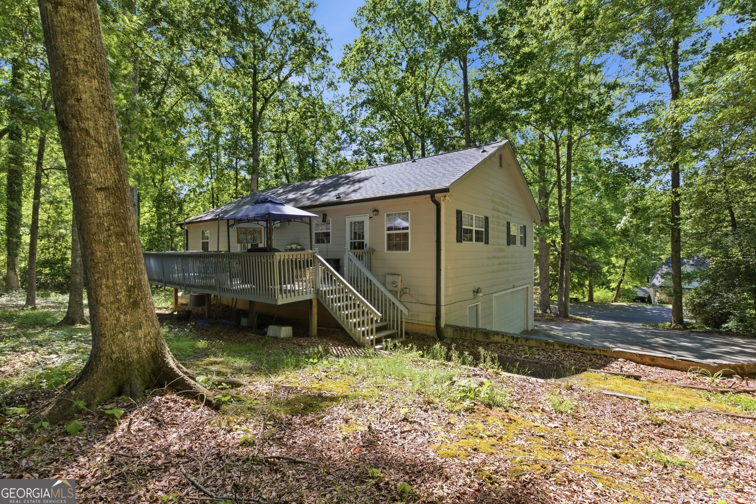 325 Springwood Drive Clarkesville GA 30523