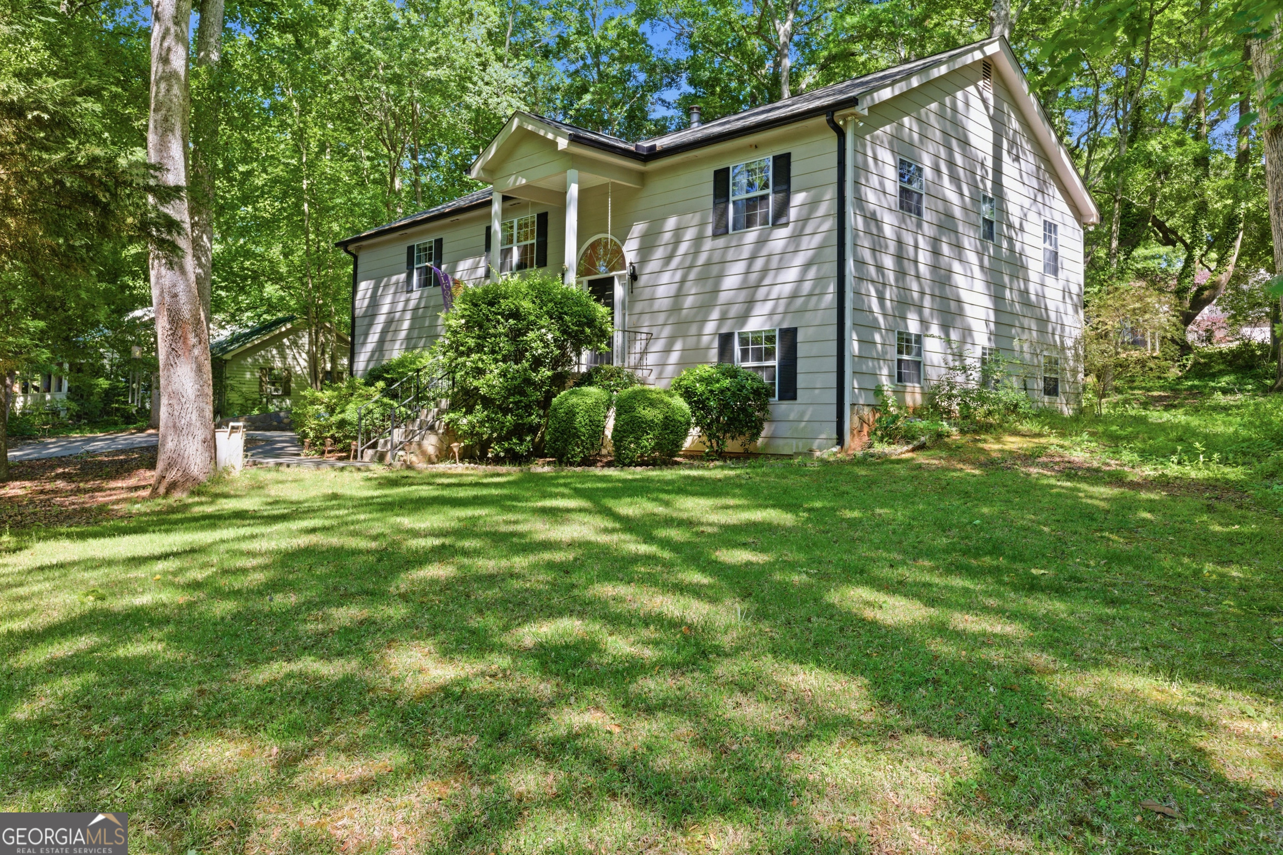325 Springwood Drive Clarkesville GA 30523