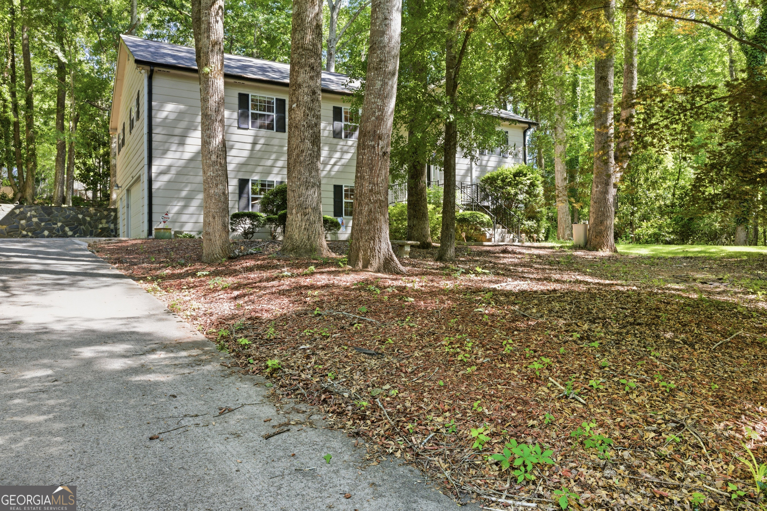 325 Springwood Drive Clarkesville GA 30523