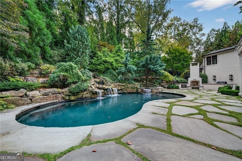 120 Burdette Trail Atlanta GA 30327