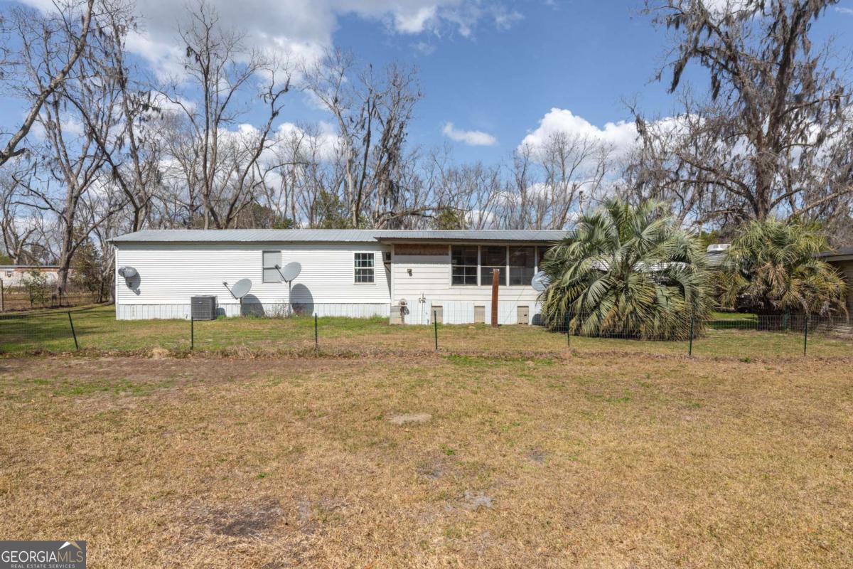 3547 Chapel Lane Blackshear GA 31516
