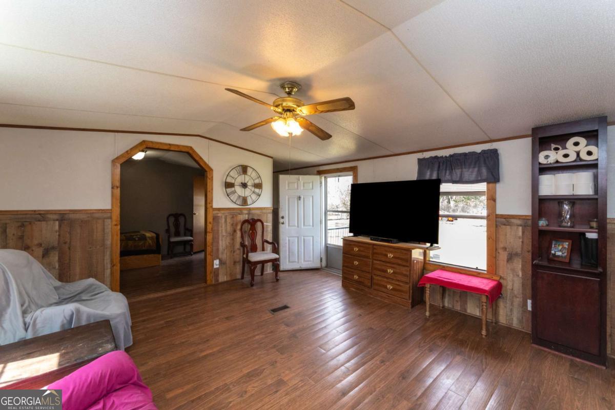 3547 Chapel Lane Blackshear GA 31516