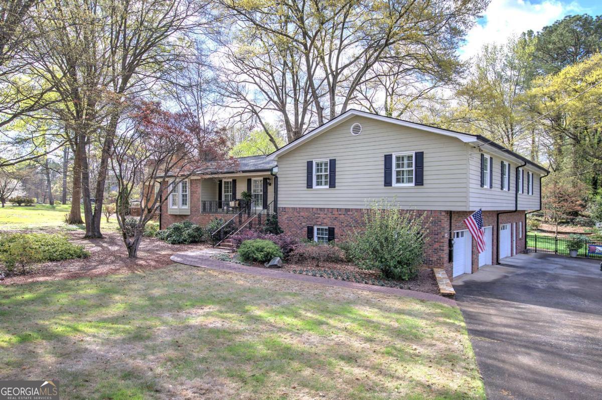27 Walnut Drive Cartersville GA 30120