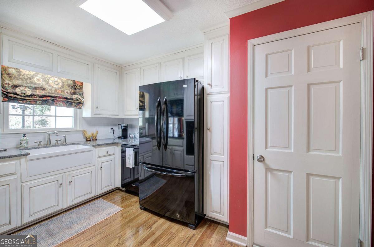 27 Walnut Drive Cartersville GA 30120
