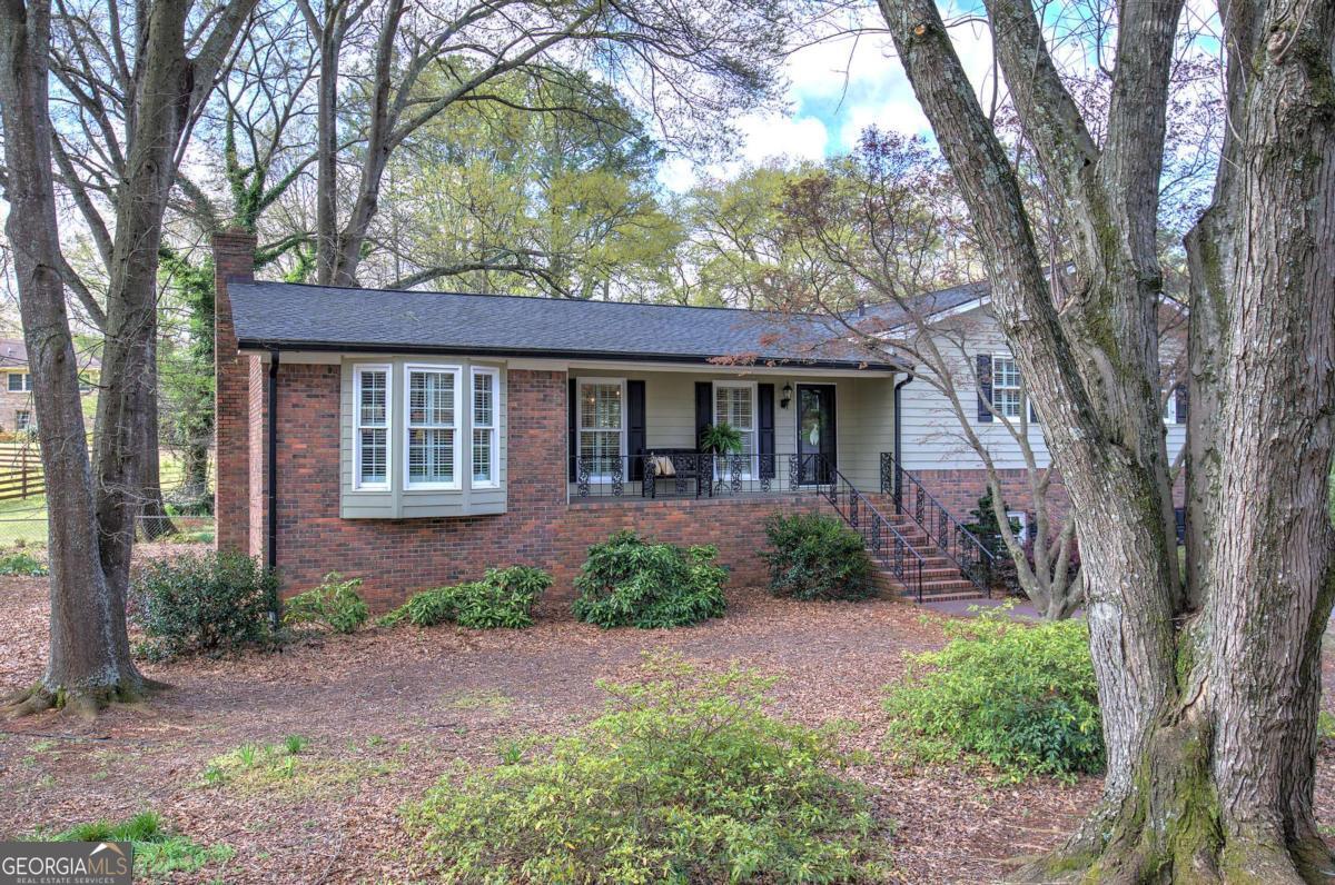 27 Walnut Drive Cartersville GA 30120