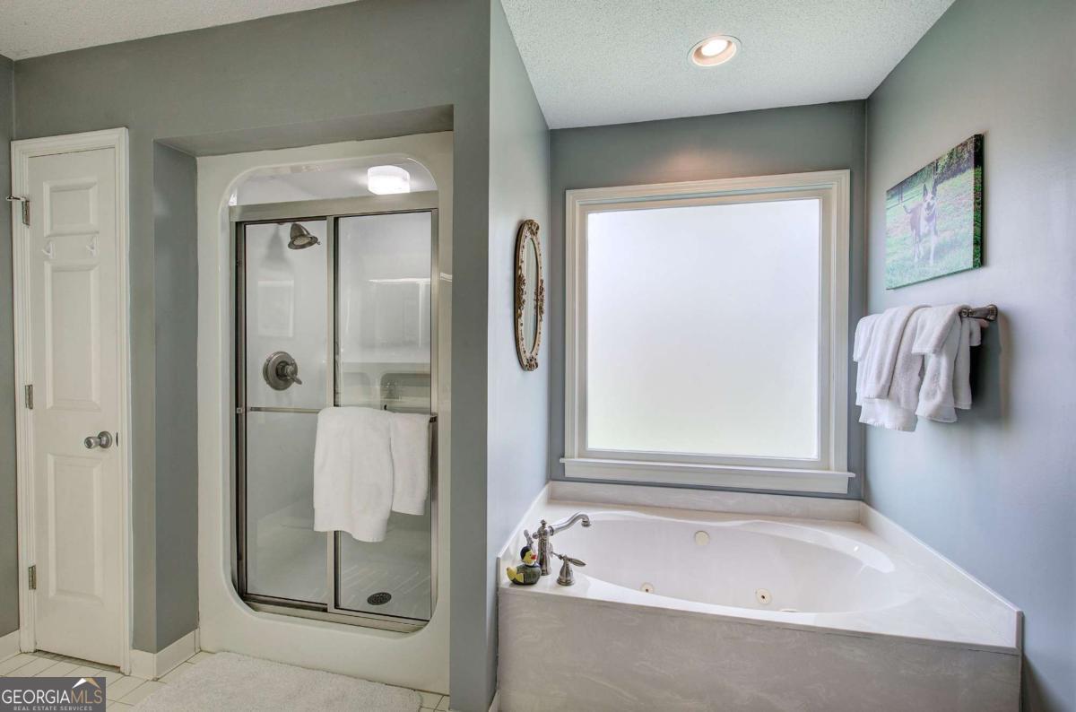 27 Walnut Drive Cartersville GA 30120