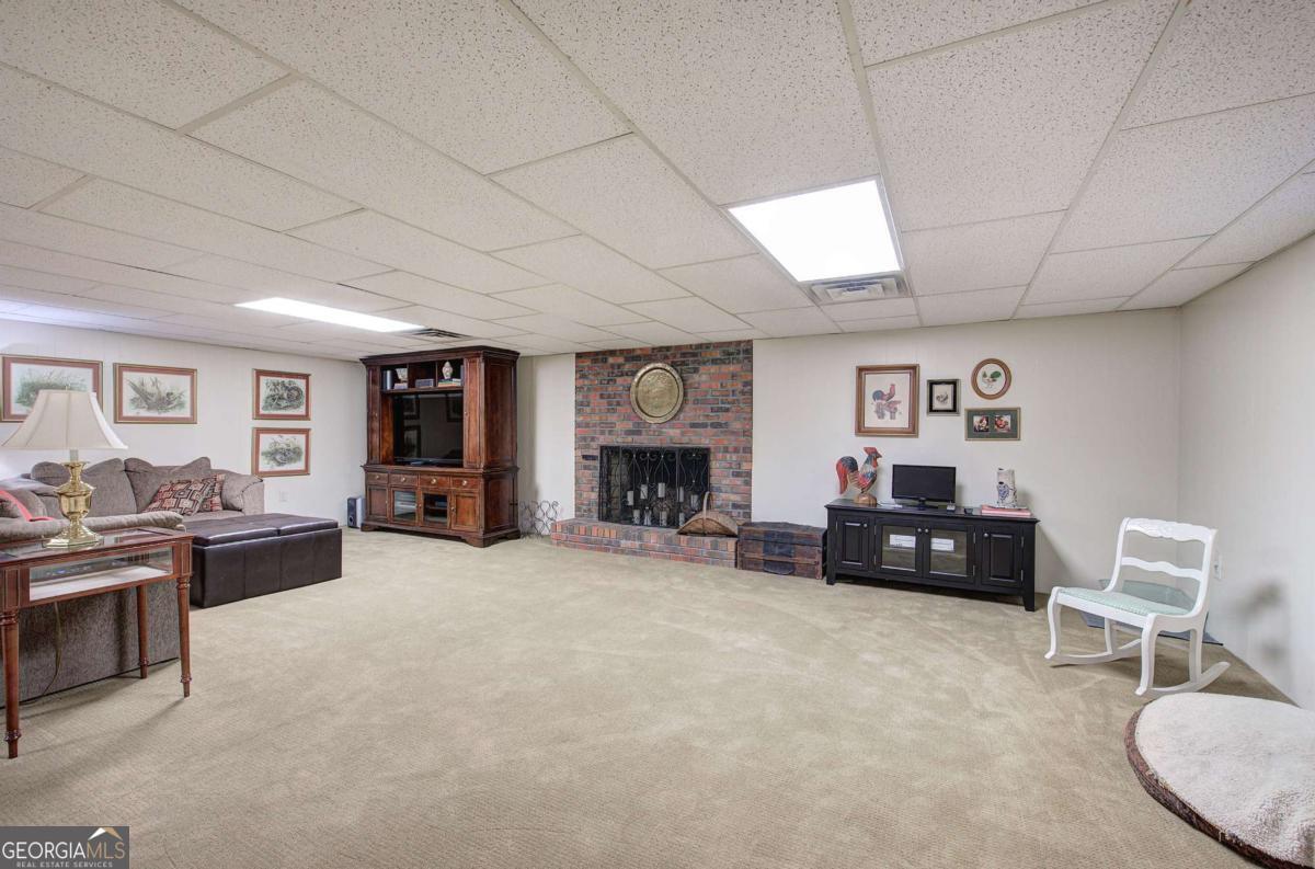 27 Walnut Drive Cartersville GA 30120