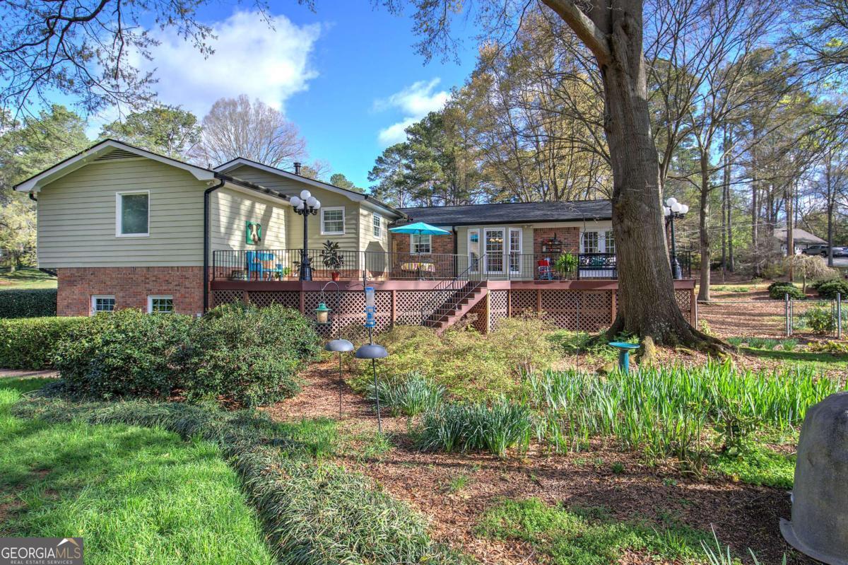 27 Walnut Drive Cartersville GA 30120