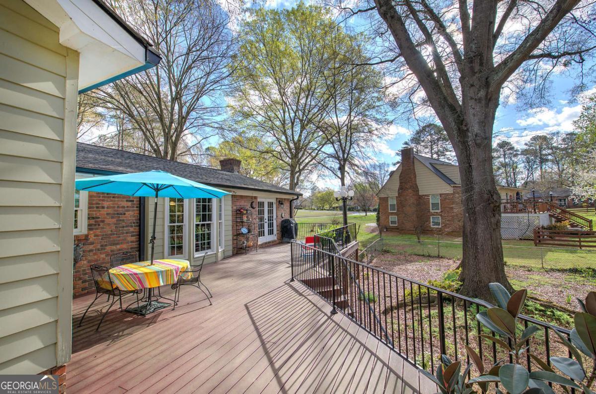27 Walnut Drive Cartersville GA 30120