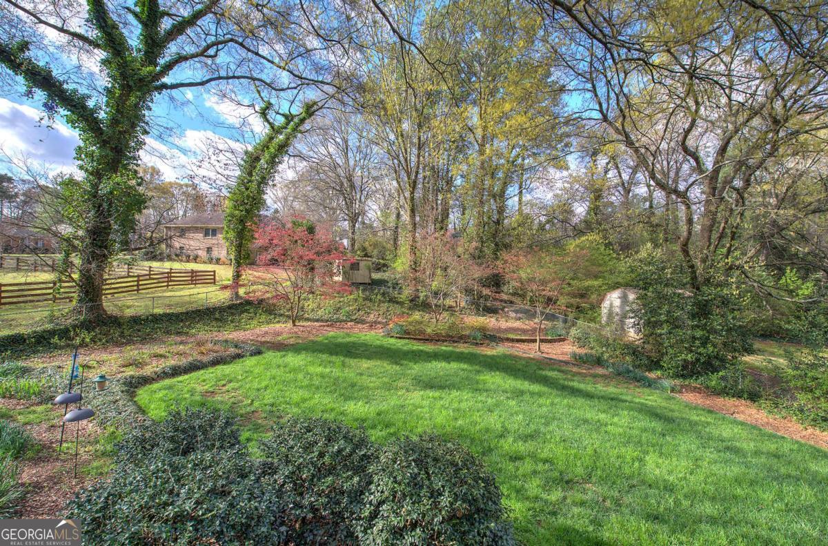 27 Walnut Drive Cartersville GA 30120