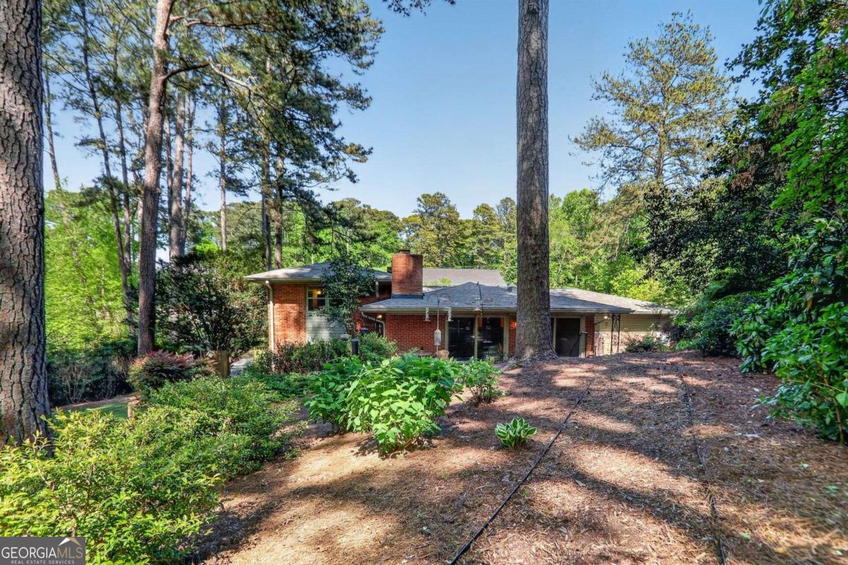 2424 Briarmoor Road NE Atlanta GA 30345