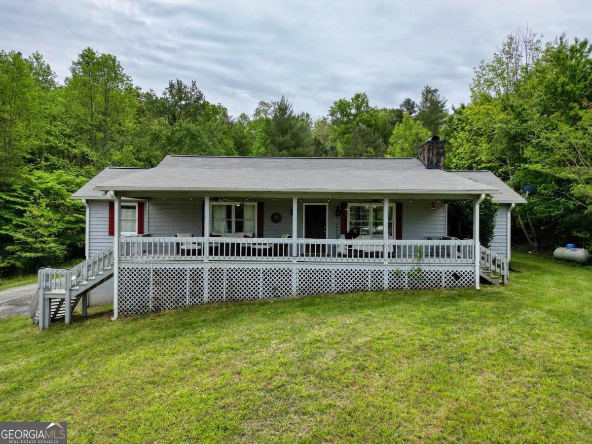 1085 W Jones Creek Road Blairsville GA 30512