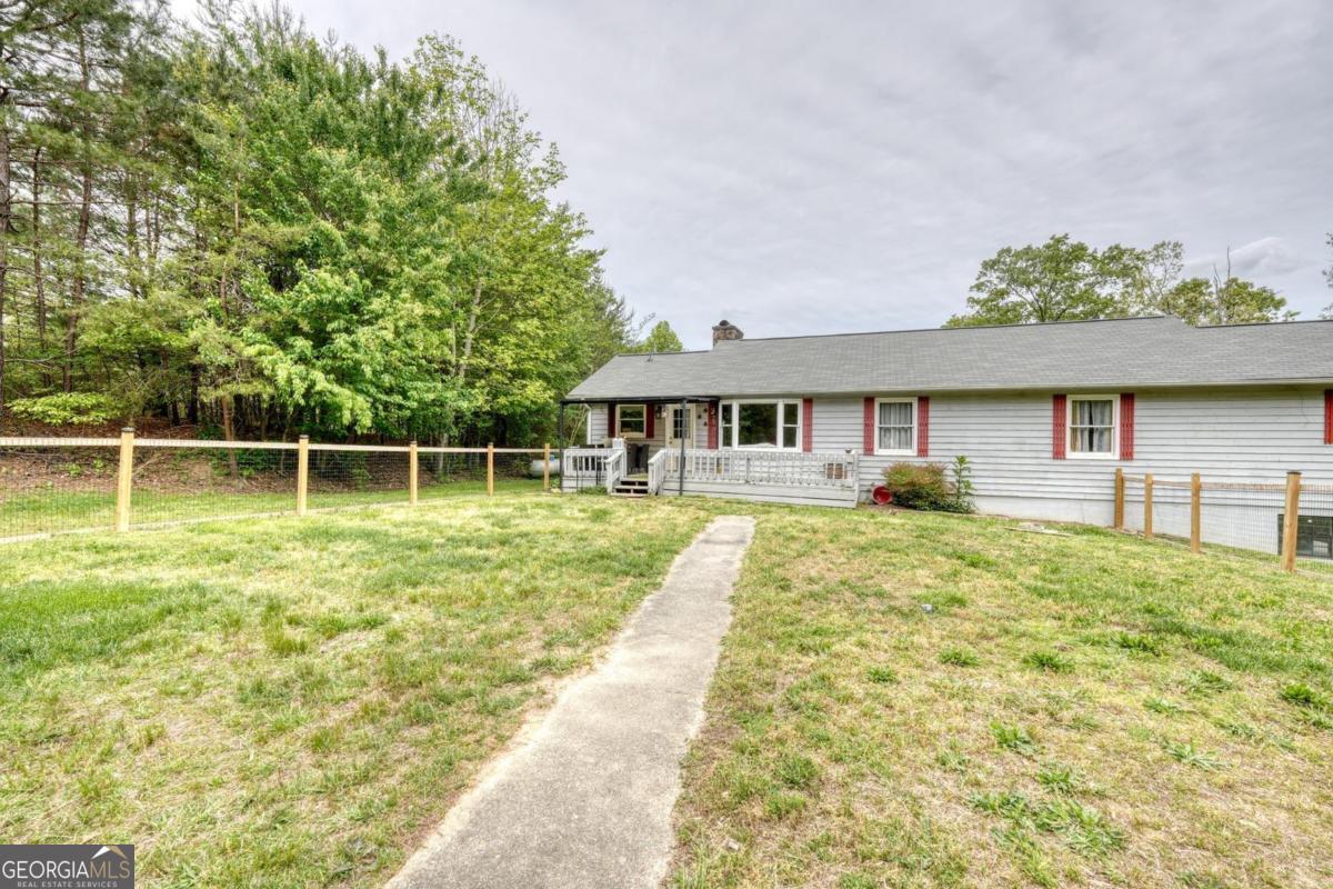1085 W Jones Creek Road Blairsville GA 30512