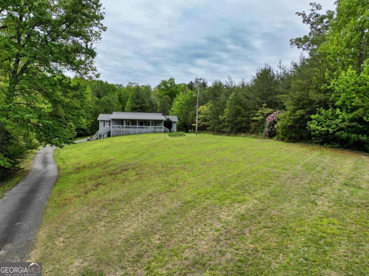 1085 W Jones Creek Road Blairsville GA 30512