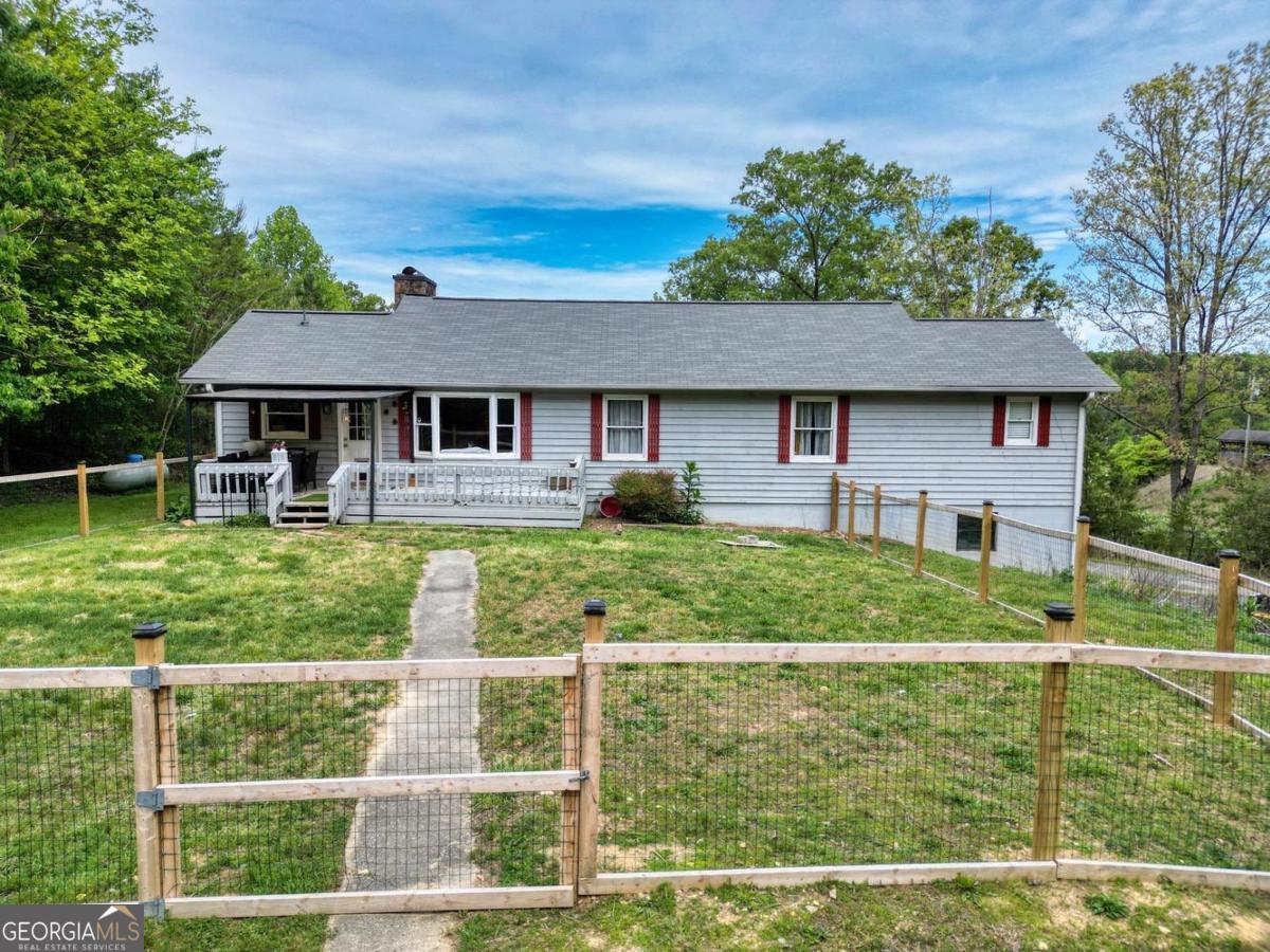 1085 W Jones Creek Road Blairsville GA 30512